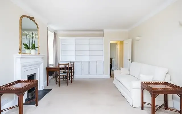 South Edwardes Square, London, W8 6HN 4