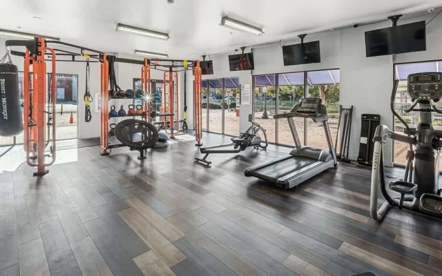 Link at Plano - résidence étudiante à Collin County - Salle de sport