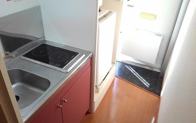 レオパレスくりま - Tsu student accommodation - 202号房间(带独立厨房)