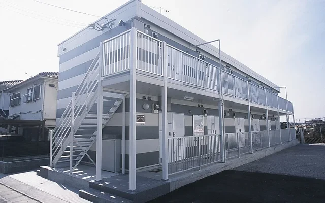 レオパレスルミエール 0