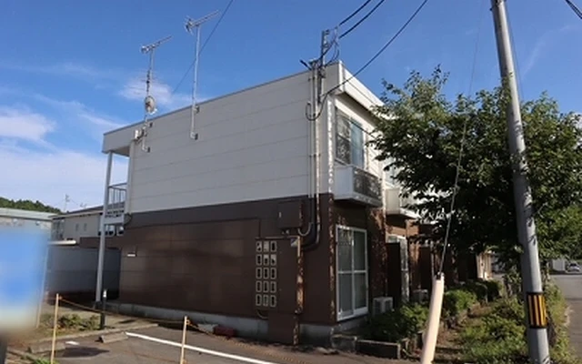 レオパレスＡヴィレッジ 0