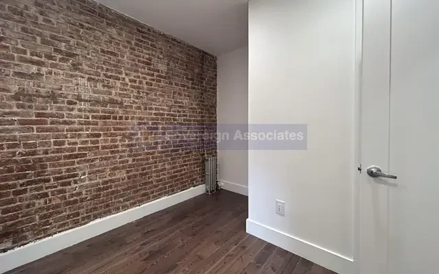 4 Saint Nicholas Terrace 3