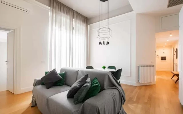Vittorio Emanuele Luxe Flat 2