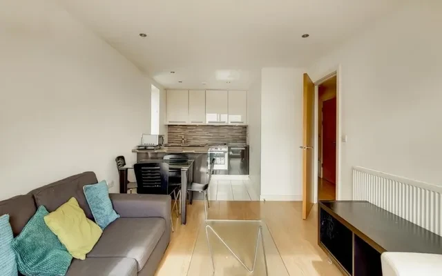 LH-Conington Road - London student accommodation
