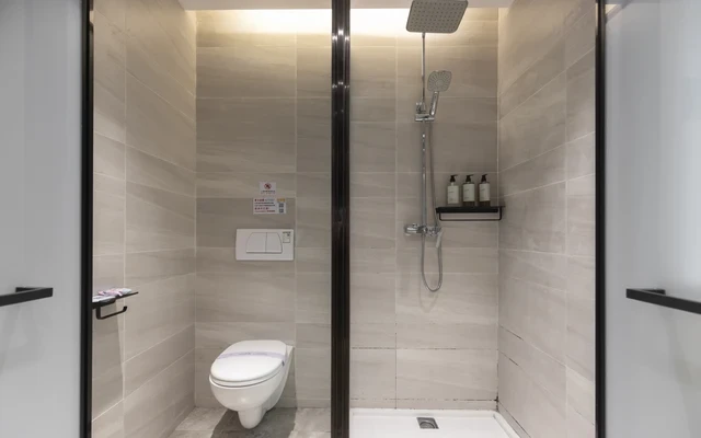 West Lake Qingchun Road Store -- CJIA Prime Apartment 3