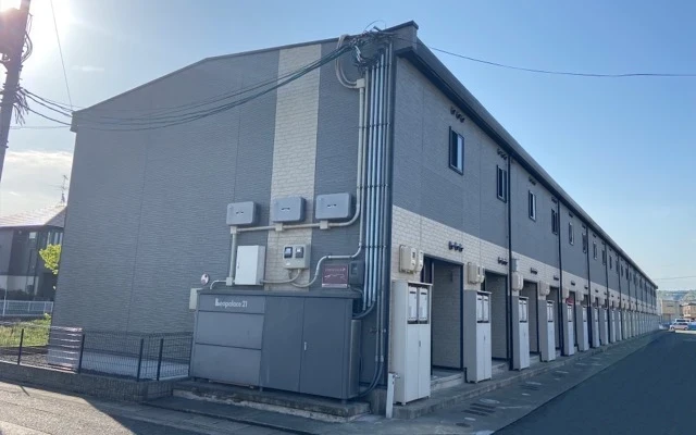 レオパレスクレールアヴェニール 0