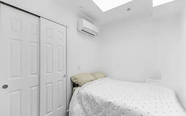 326 East 4th Street 1