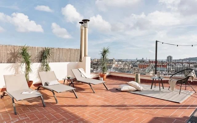 Tossa - 2 bedroom and terrace in Eixample Esquerra 4