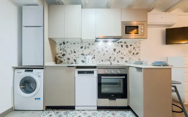studio in El Raval 3