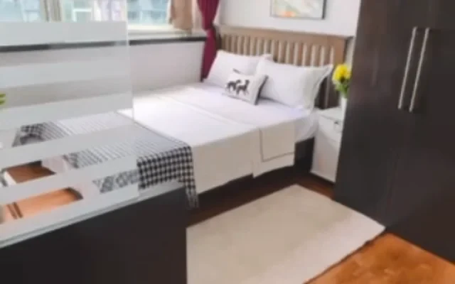 Queens Condo - JB 2