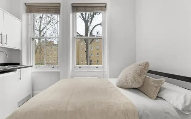 Stanwick Road, West Kensington 1