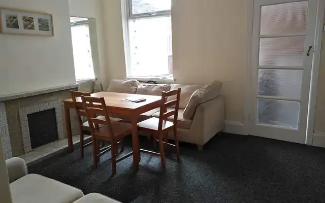 54 Hamilton road 4