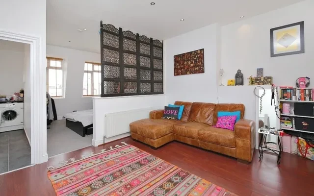 LH-Harrow Road - London student accommodation