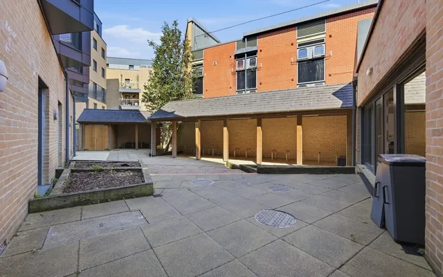 3 Thames Street 3