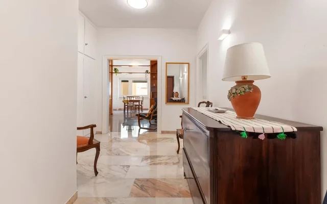 Apartment in Via Baldo degli Ubaldi, Roma for 95 m² with 2 bedrooms 3