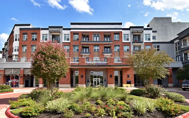 The Lofts at Wolf Pen Creek 3