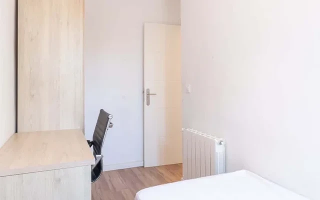 Calle de Tembleque, 28 1