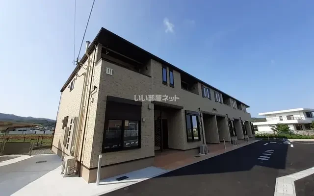 メゾンルミネ洲本Ⅲ 1階 - 洲本市（すもとし）の学生向け宿泊施設