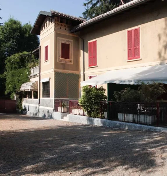 Apartment in Via Generale A. Cantore, Varese for 80 m² with 2 bedrooms