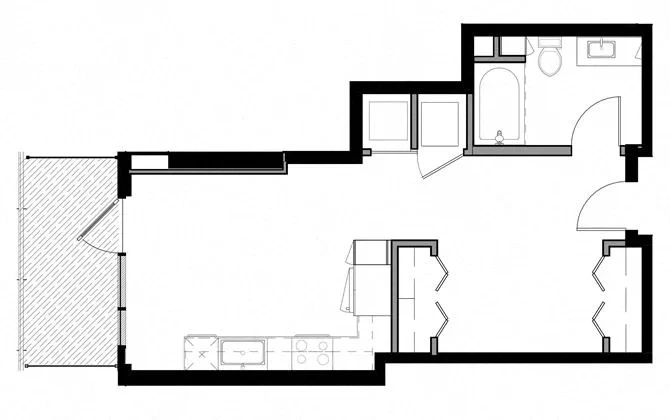 Studio SB w/ Balcony