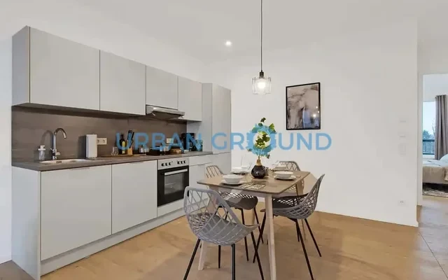 Fully furnished 2 room luxurious flat in Prenzlauerberg with Balcony 4