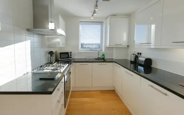 apartment in Richmond 1