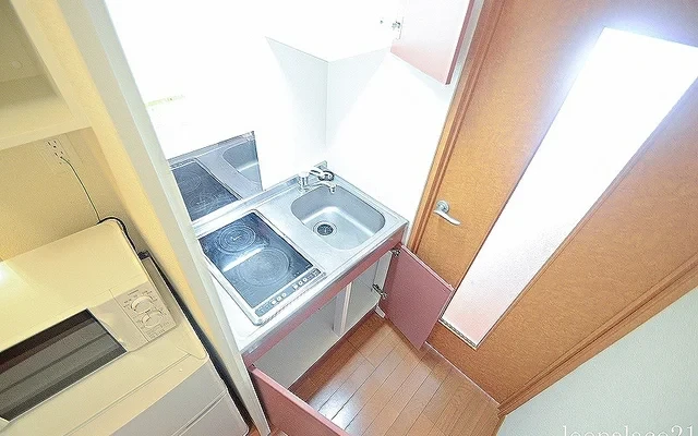 レオパレスＳＵＥ - Munakata student accommodation - 202号房间(带独立厨房)