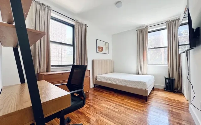 10 Westminster Road, Brooklyn - alloggio per studenti a New York - 4 bed 2.5 bath