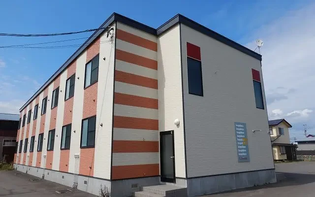レオパレスシーサイドサカエ 0