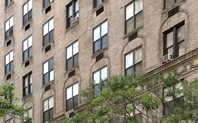 The Greystone 4