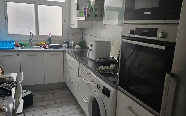 apartment near Carrer Calderón de la Barca 4