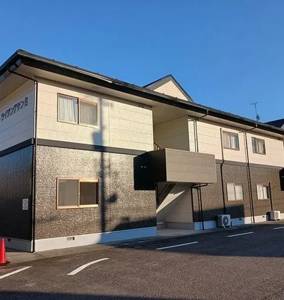 ライジングサンB 204号室