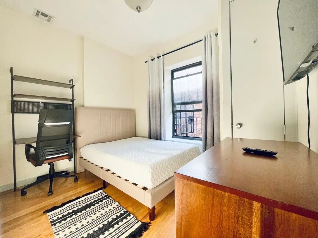 690 Prospect Place, Brooklyn 3