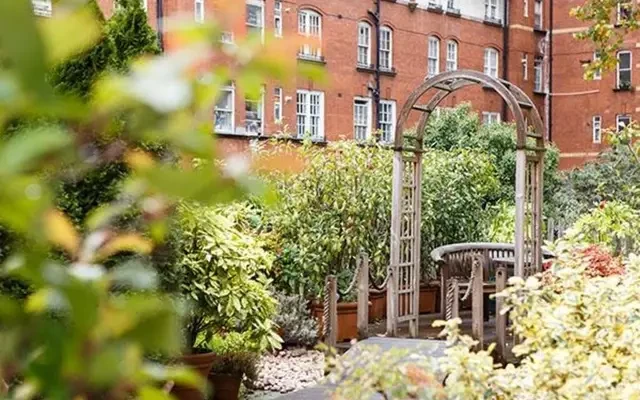 Cartwright Gardens 26025# 2
