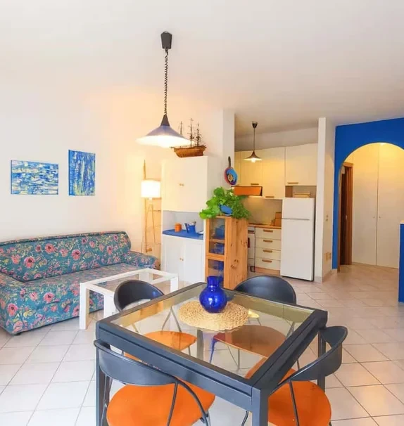 Trilocale in Via Nazionale 93