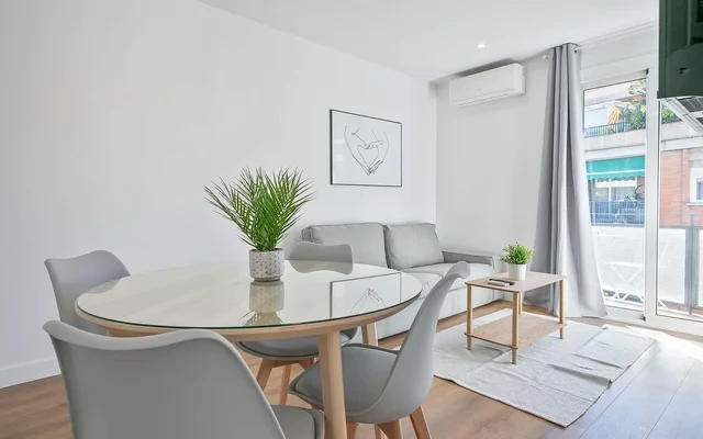 Apartamento en Carrer de Galileu 0