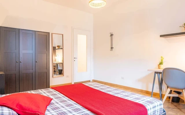 VIA TIEPOLO 9 - CINISELLO B. <br> PRIVATE ROOM S1 4