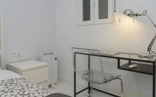 Appartamento Plaza de Santa Ana 4 2