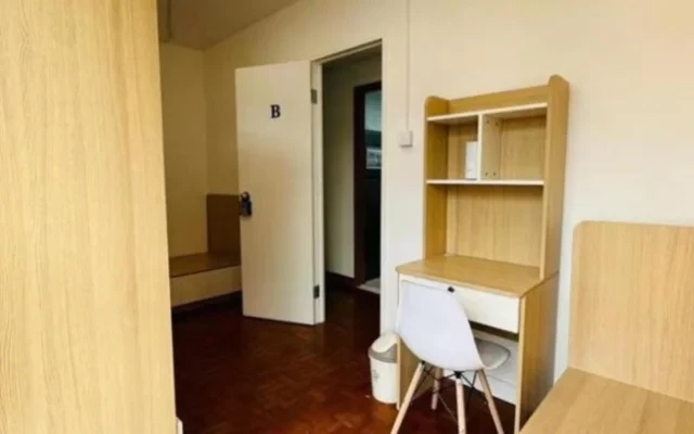 Another one-bedroom shared apartment (five-person room with private bathroom) 0