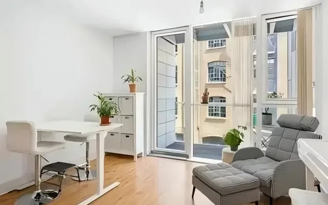 LH-Flat 13, 120 Gowers Walk 0