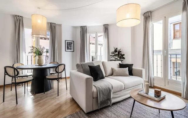 Bowie - 1 bedroom pool in Chueca 0