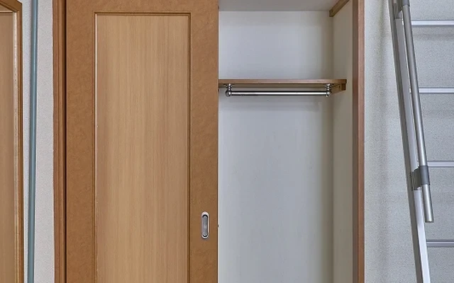 レオパレスサンライズ - Yokkaichi student accommodation - 211号房间(带独立厨房)