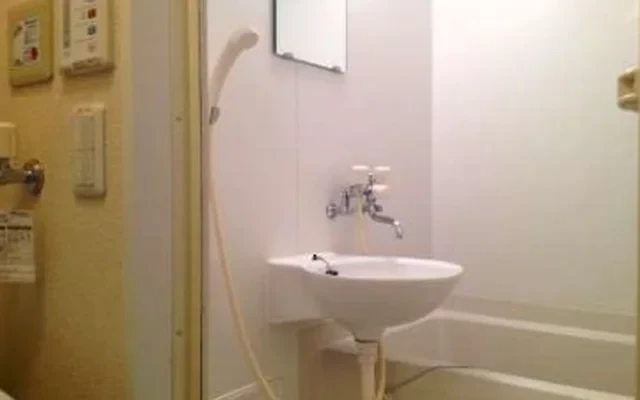 レオパレス愛 3