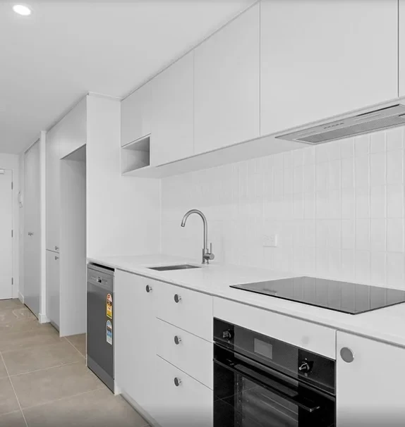 6 Furzer St