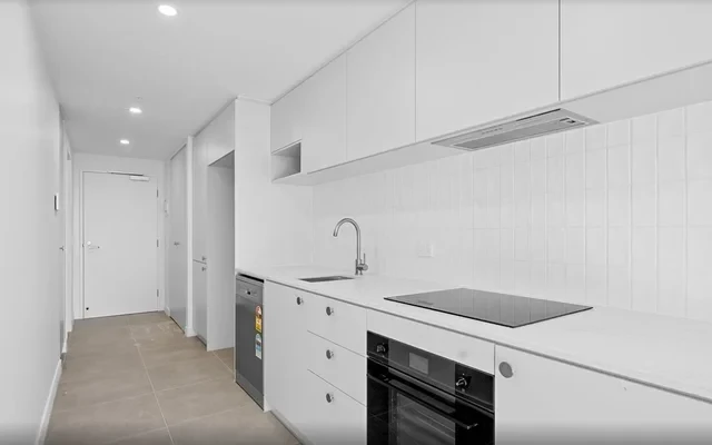 6 Furzer St 1