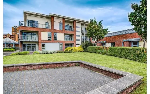 Horizon, Broad Weir, Bristol, BS1 1