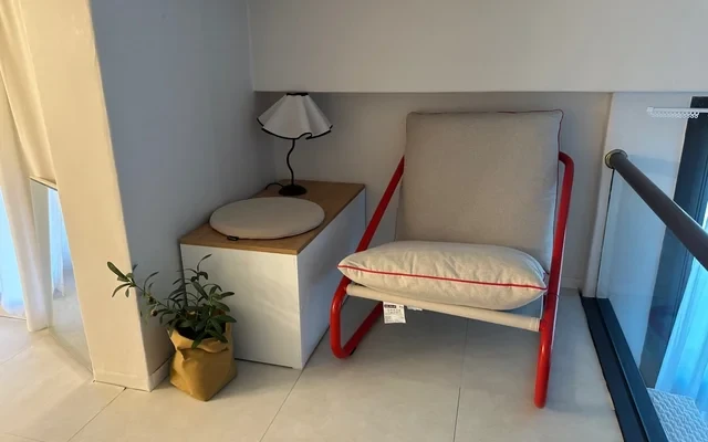 Cozy Loft near Hongdae & Yeonnam – 1min to Gajwa Statio 2