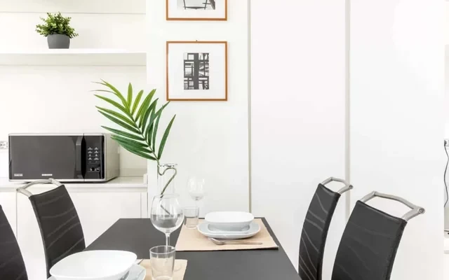 Superb Studio for 2, 10mins from Duomo 2