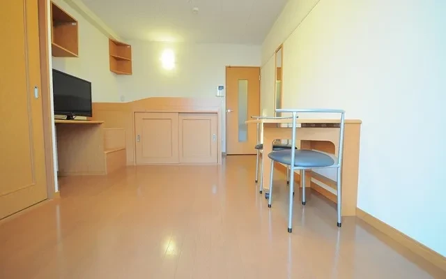 レオパレスアーク - Kochi student accommodation - 101号房间(带独立厨房)