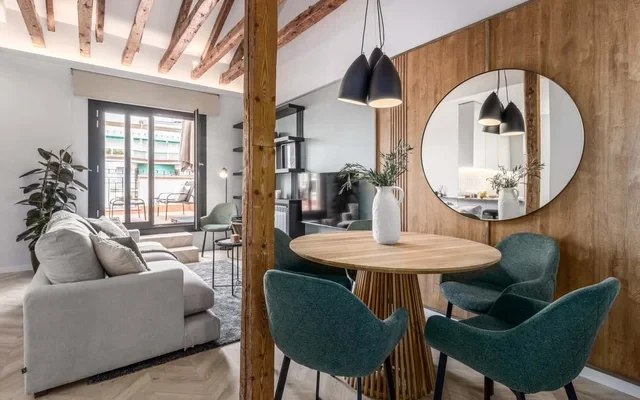 Ziggy - 3 bedrooms and terrace and balcony in Trafalgar 2